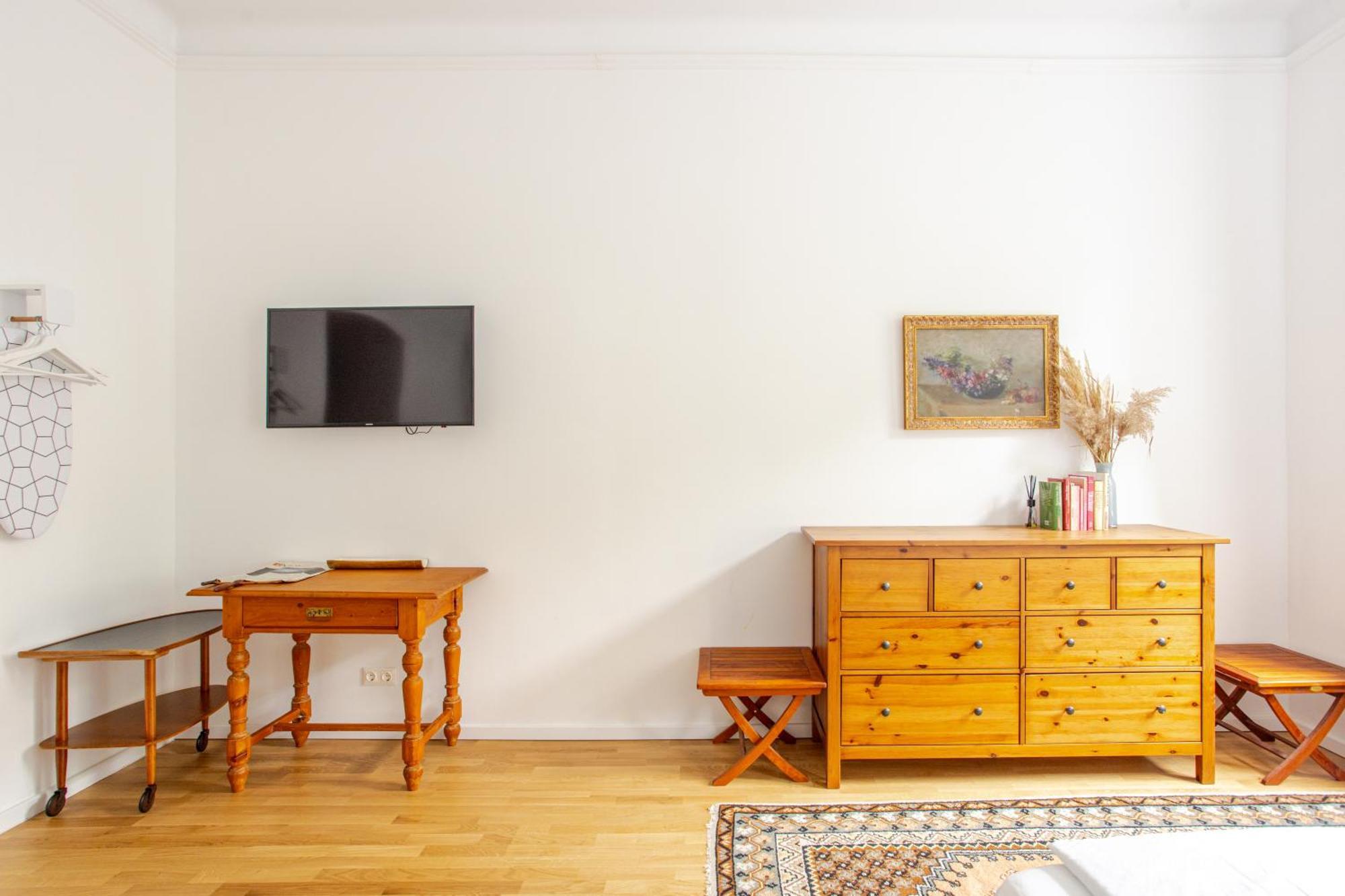 Gemuetliche Wohnung Nur 15 Minuten Ins Stadtzentrum Wina Bagian luar foto